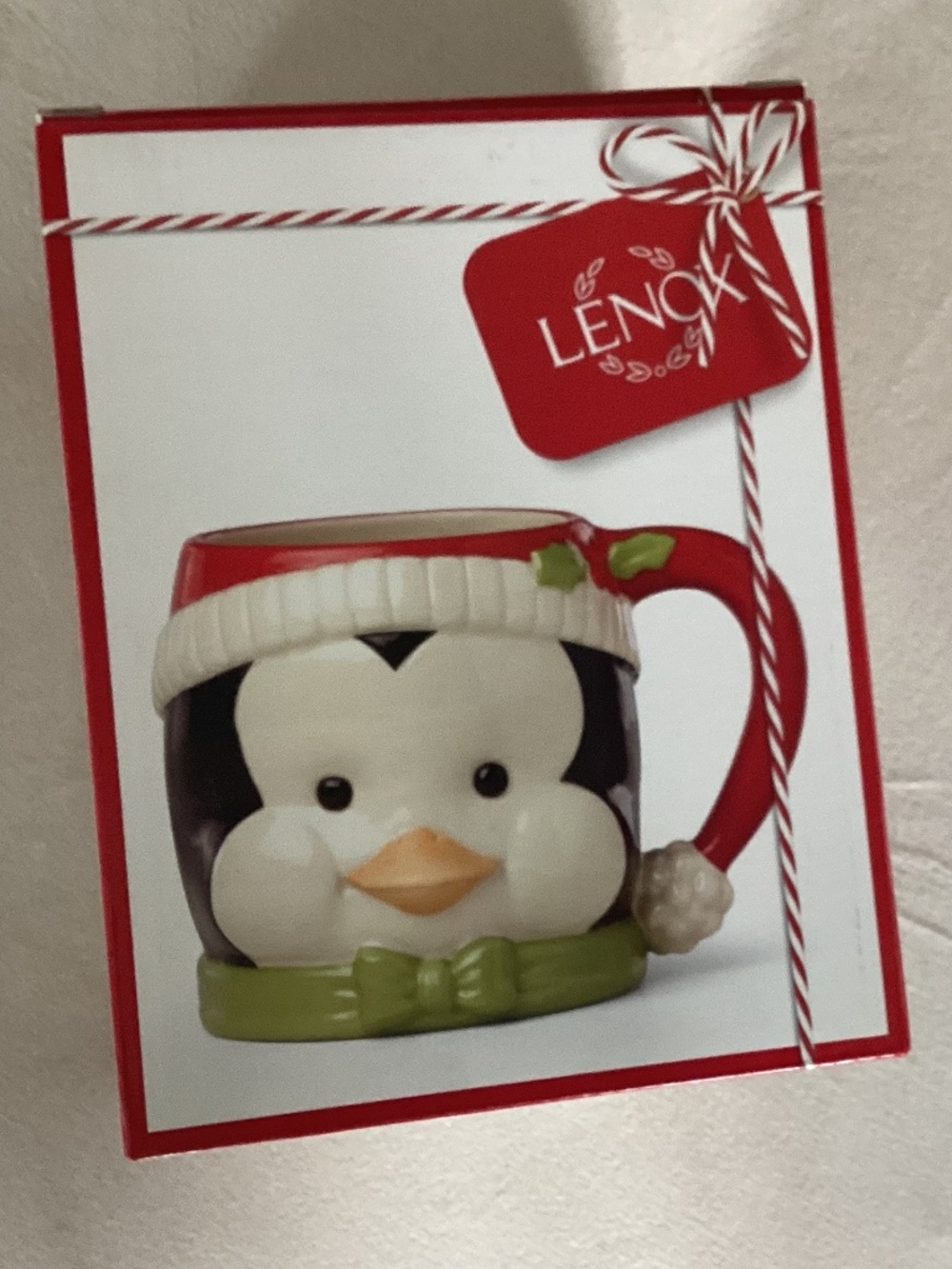 Lenox Hosing the holidays Figural Penguin Mug 16 oz
